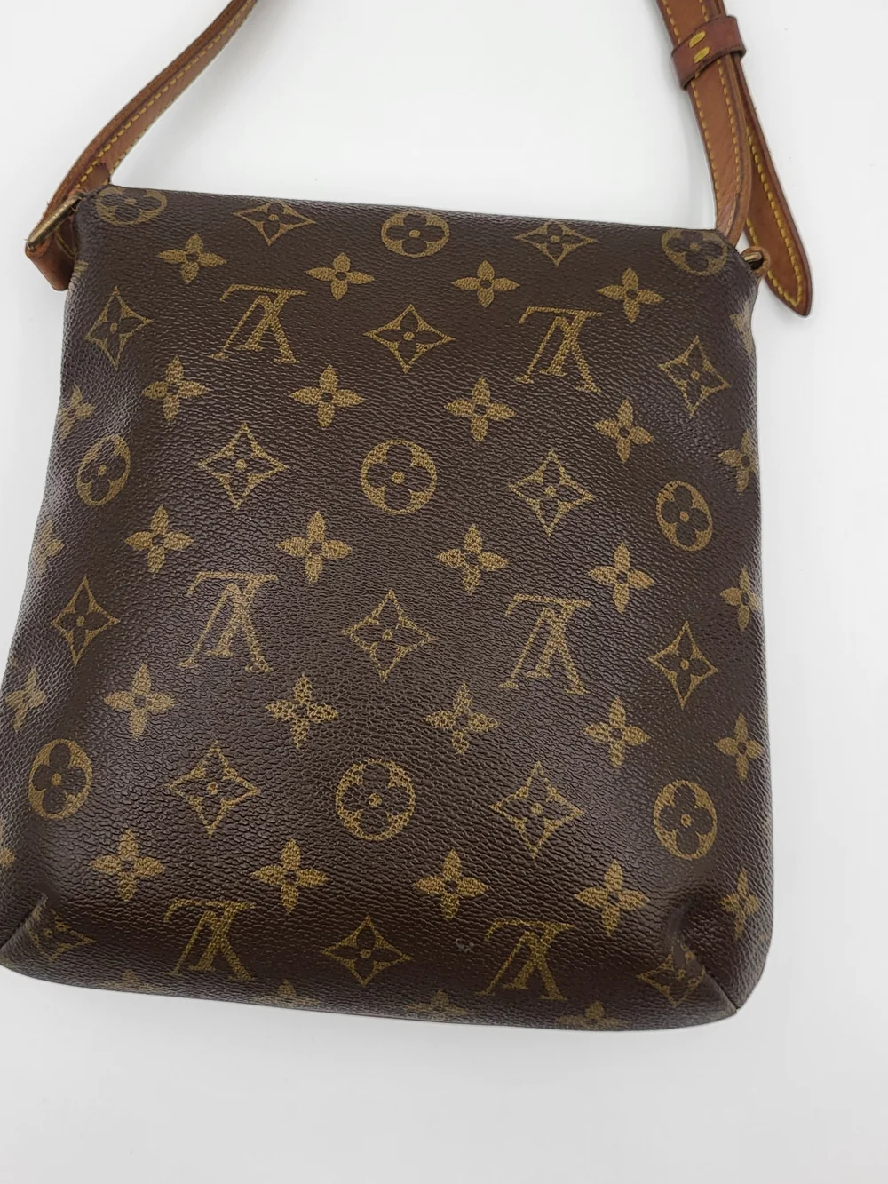 Louis Vuitton Monogram Musette Salsa PM Crossbody Bag..Authentic..